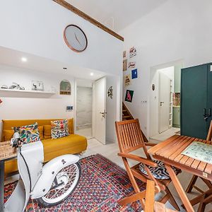 Appartement à 2 Chambres à Coucher
