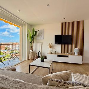 Appartement à 2 Chambres à Coucher
