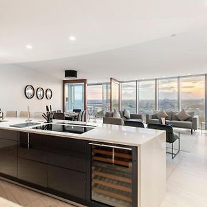 Appartement à 3 Chambres à Coucher