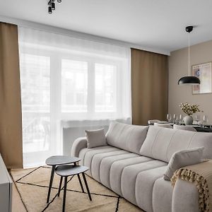 Appartement à 3 Chambres à Coucher