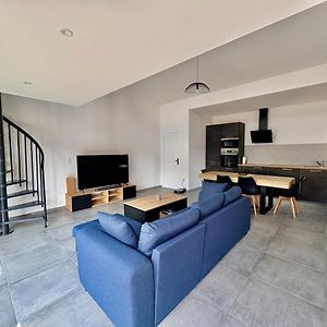 Appartement à 2 Chambres à Coucher