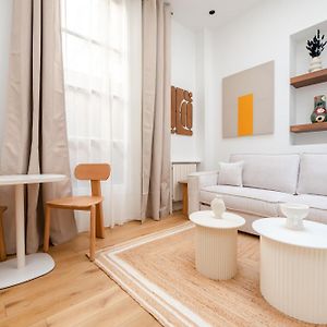 Appartement de Luxe à 1 Chambre à Coucher