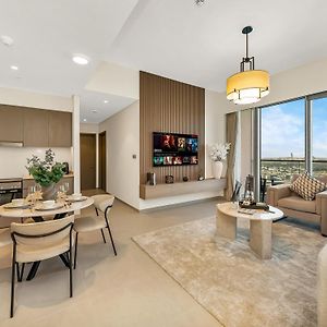 Appartement de Luxe à 2 Chambres à Coucher