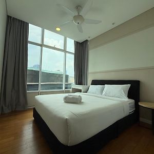 Appartement à 2 Chambres à Coucher