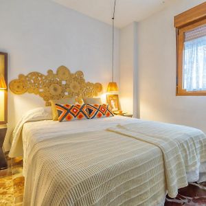 Appartement à 4 Chambres à Coucher