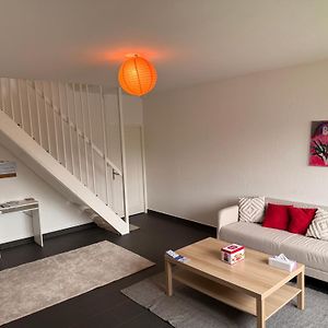 Spacious 3 Bedroom Duplex, Netflix, Remote Work