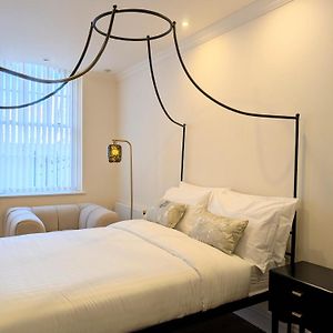 Appartement à 3 Chambres à Coucher