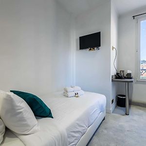 Studio Duplex