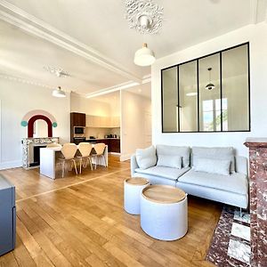 Appartement à 3 Chambres à Coucher