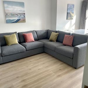 Appartement de Luxe à 3 Chambres à Coucher