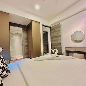 Suite à 2 Chambres à Coucher