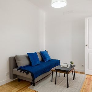 Appartement à 3 Chambres à Coucher