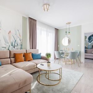 Appartement à 3 Chambres à Coucher