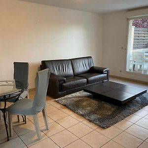 Appartement à 2 Chambres à Coucher