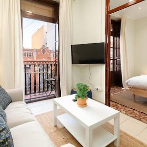 Appartement à 3 Chambres à Coucher
