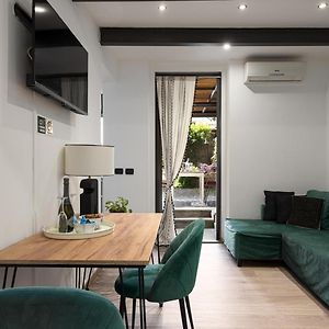 Nadia'S Lovely Home - With Private Garden And Jacuzzi
