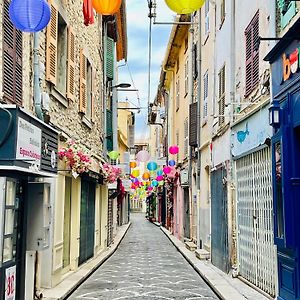 Artistic Antibes Apartment