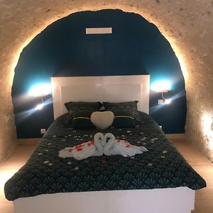 Trog'Love: Balnéo détente dans une troglodyte