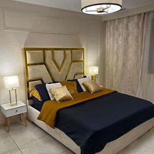 Appartement à 3 Chambres à Coucher