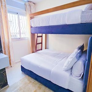 Appartement à 2 Chambres à Coucher