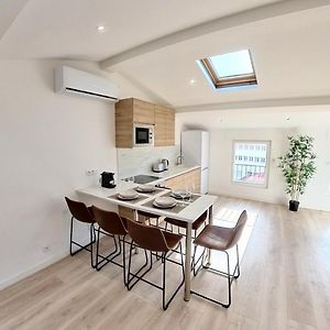 Appartement à 2 Chambres à Coucher