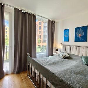 Appartement à 2 Chambres à Coucher