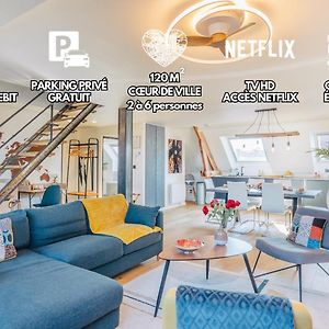 Appartement de Luxe à 2 Chambres à Coucher