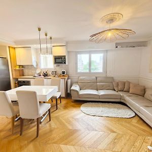 Appartement à 3 Chambres à Coucher