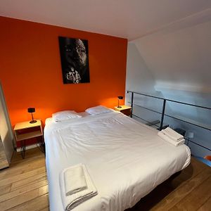 Appartement à 2 Chambres à Coucher