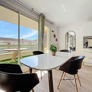 Appartement à 2 Chambres à Coucher