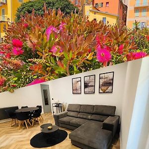 Appartement à 3 Chambres à Coucher