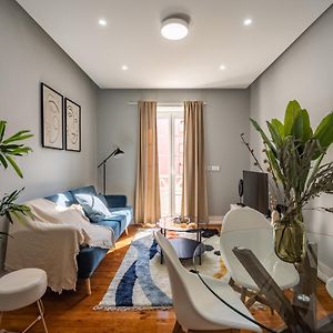 Appartement à 2 Chambres à Coucher