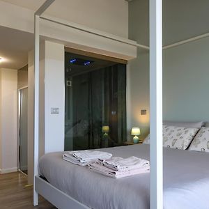 Chambre Lit Queen-Size