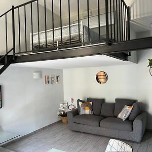 Apartment Welcome Home 2