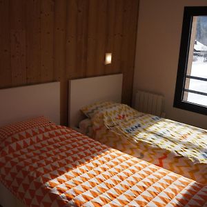 Modern 2Br 5* Pool Gym Spa Garage Mont-Blanc View