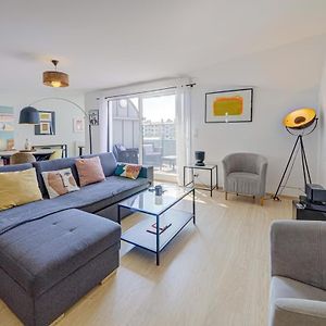 Appartement à 3 Chambres à Coucher