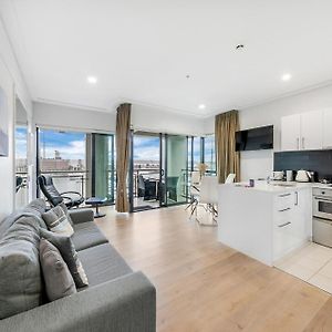 Exquisite Sun Soaked Corner Apartment