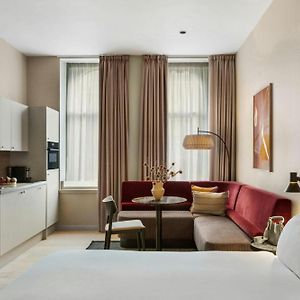 Sonder By Marriott Bonvoy The Teacher