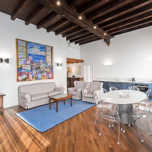 Appartement de Luxe à 4 Chambres à Coucher