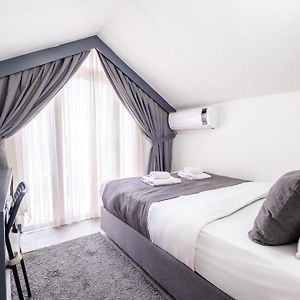 Chambre Lit Queen-Size