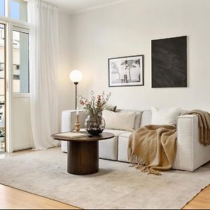 Appartement à 2 Chambres à Coucher
