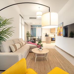 Appartement à 2 Chambres à Coucher