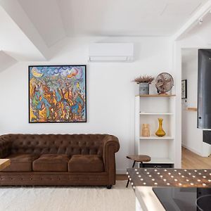 Appartement à 2 Chambres à Coucher