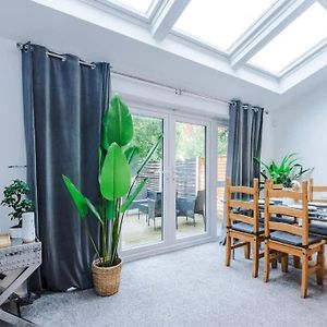 Appartement à 3 Chambres à Coucher