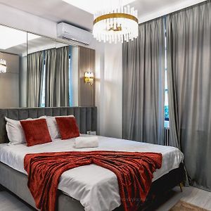 Radisson Luxe - At Victoriei Avenue