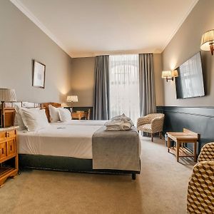 Chambre Lit Queen-Size