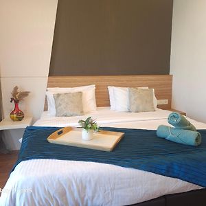 Appartement à 3 Chambres à Coucher