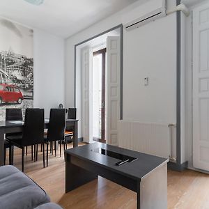 2 Bedrooms 1,5Bathrooms Furnished - Sol - Bright & Functional - Mintystay