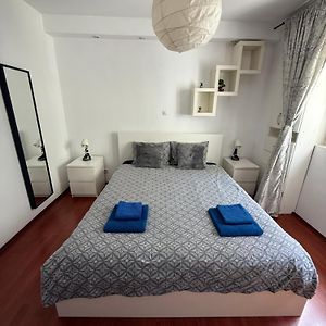 Mega Mall Apartament 2Rooms National Arena