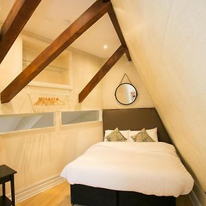 Appartement à 3 Chambres à Coucher